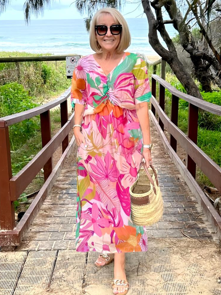 Kvinders Boho Maxi Kjole | V-Hals Smocked