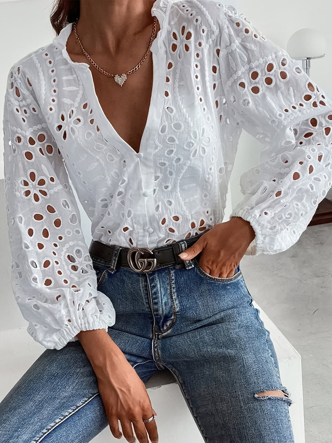 Kvinders Bluse | Broderet Langærmet