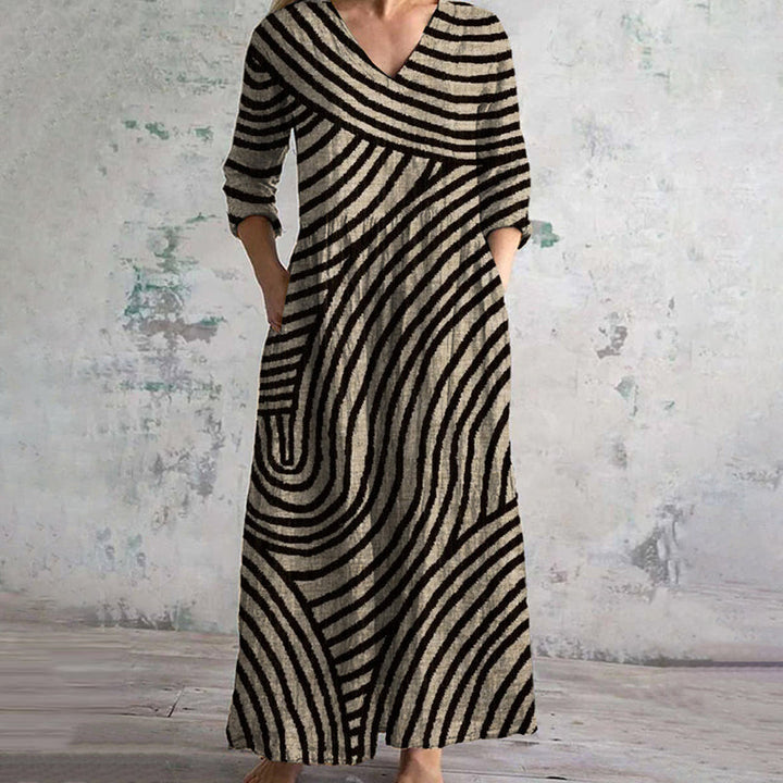 Kvinders Kjole | Buet Stribet Design